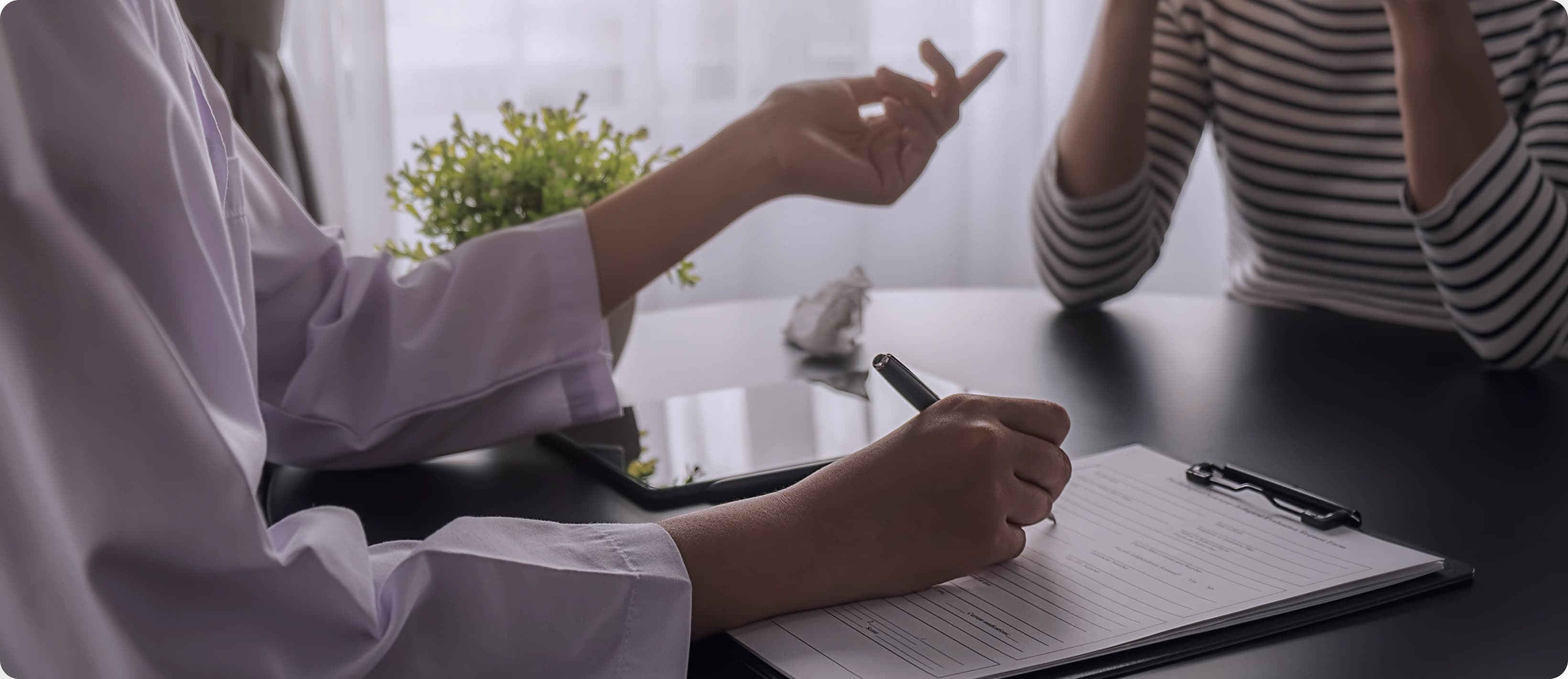 스카이즈 케어센터는 정확한 진단을 기반으로 체계적으로 의뢰인에게 개입하여 검증된 회복을 도모합니다.